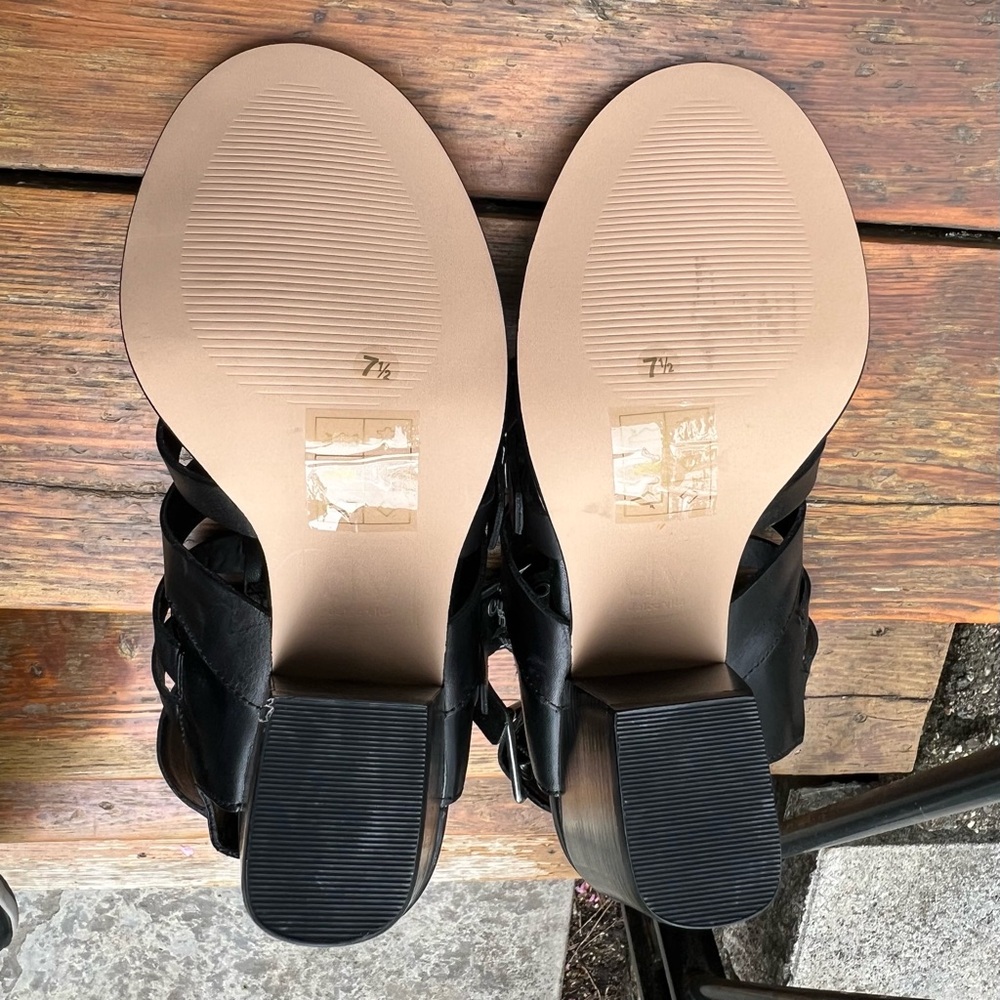 DOLCE VITA PAITYN STRAPPY BLACK LEATHER SANDALS SIZE 7.5 - Picture 9 of 14
